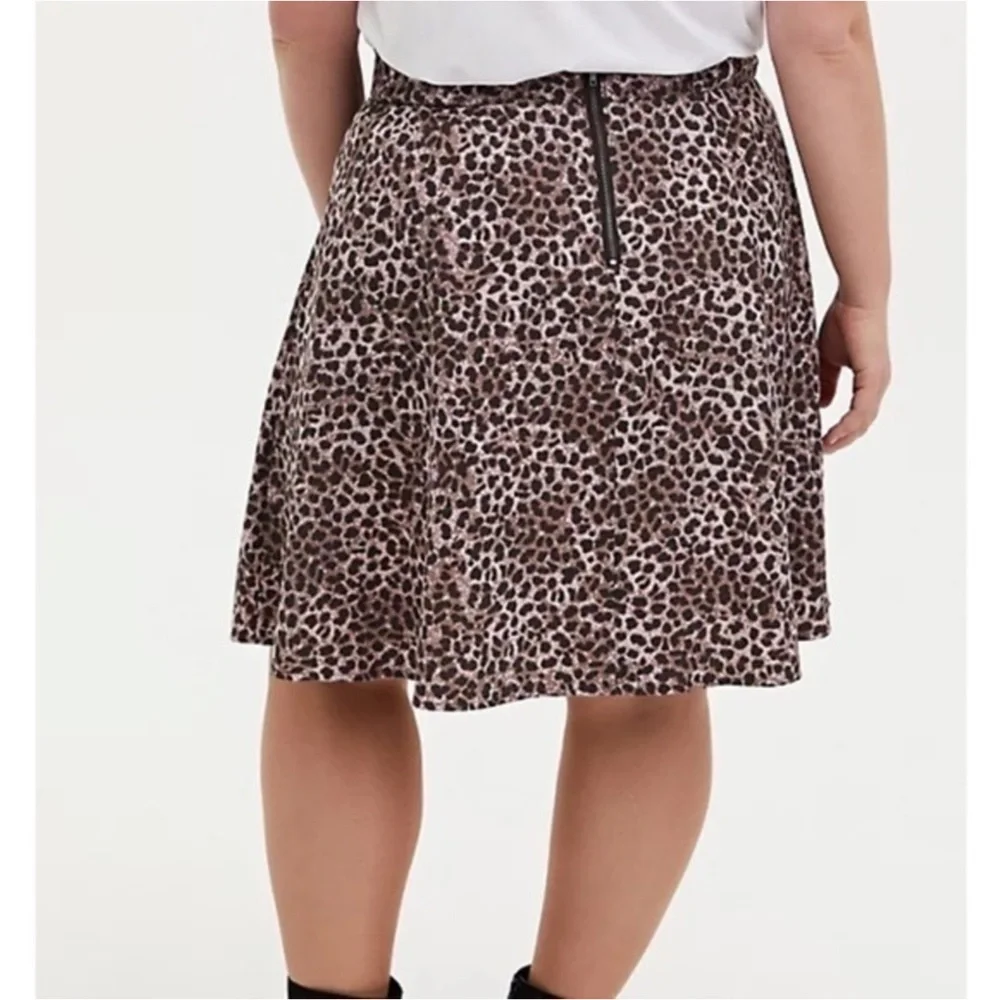 Torrid Leopard Animal Print Twill Pleated Skater Mini Skirt